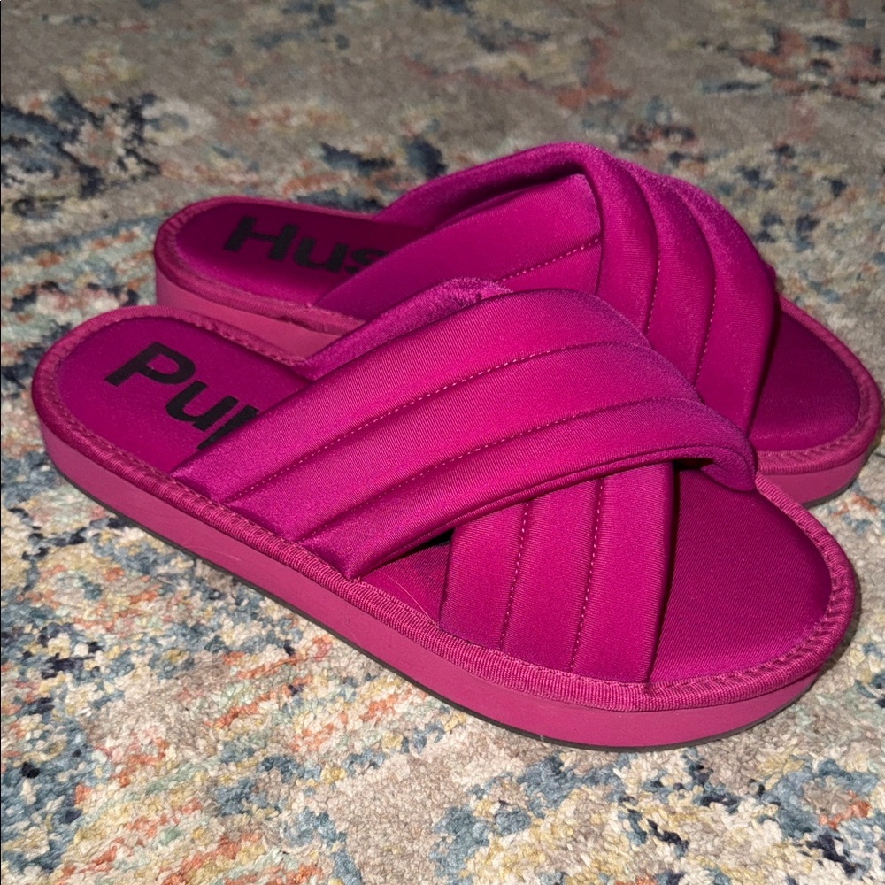 Hush Puppies Fuchsia Sandals